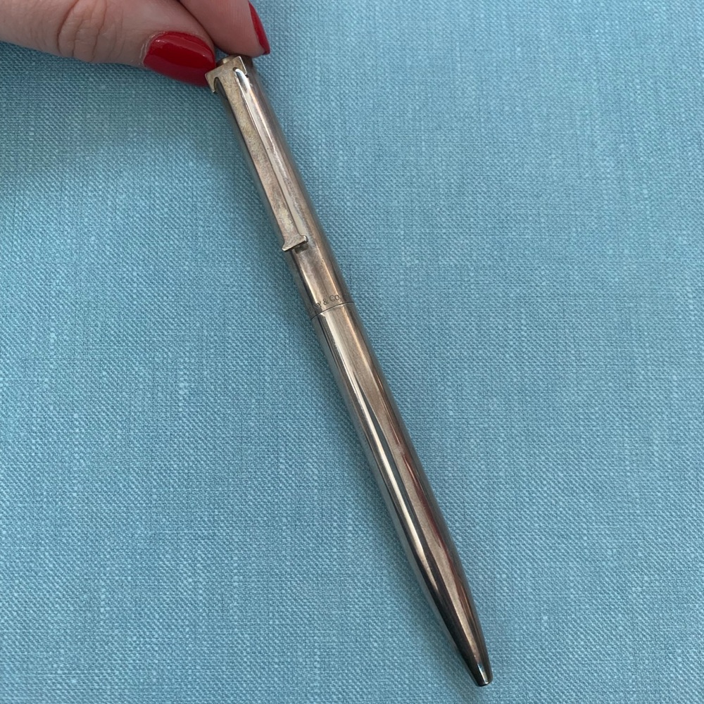 Tiffany & Co sterling “T” pen